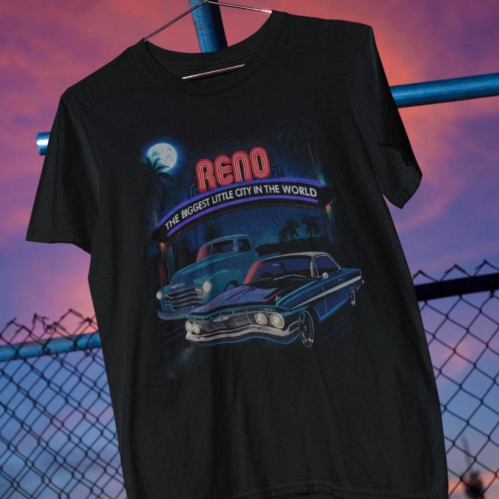 Reno Nevada Classic Car T-Shirt | Retro Vintage Shirt