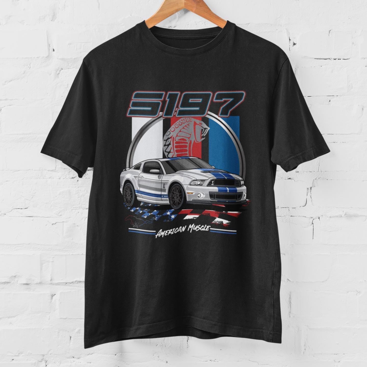 S197 Mustang GT500 Shirt American Muscle Car Unisex Tee 2013 Shelby Tribute Gift for Car Lovers Racing T-Shirt Retro Garage Style