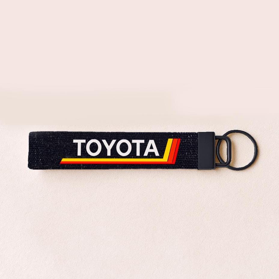 Retro Black Car keychain for JDM cars, trucks, and automotive lovers